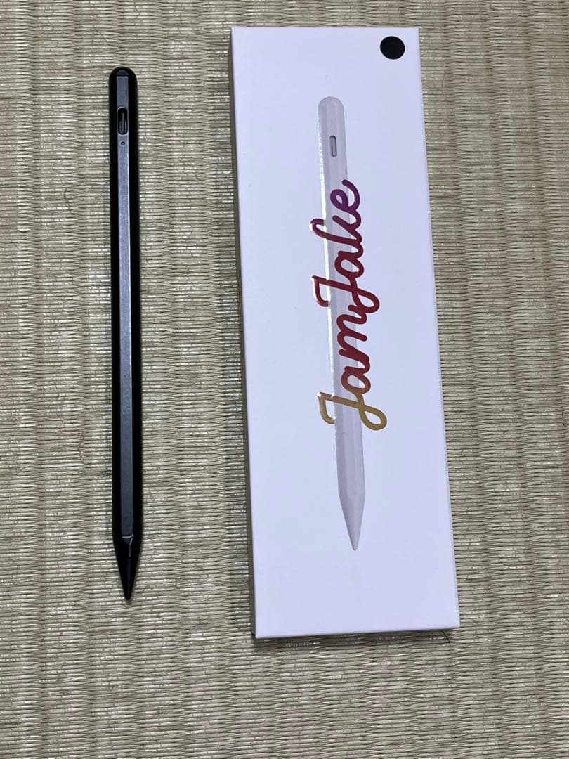 【美品】iPad 11世代128GB Wi-Fi シルバーケース＋タッチペン付き