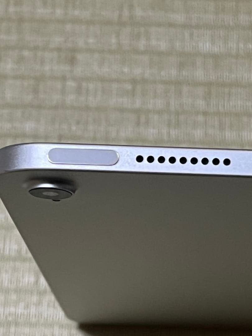 【美品】iPad 11世代128GB Wi-Fi シルバーケース＋タッチペン付き