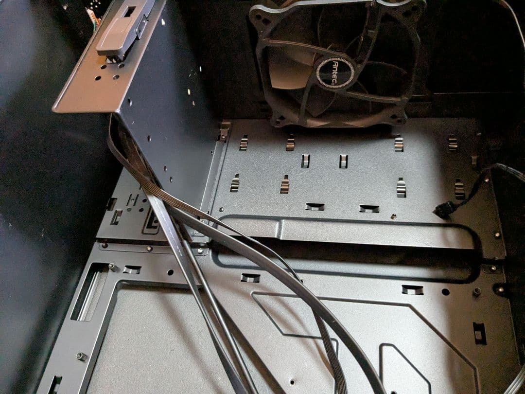 ANTEC P7 Silent 静音ケース