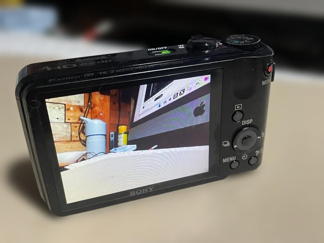 SONY　デジカメ「DSC-HX7V」　中古