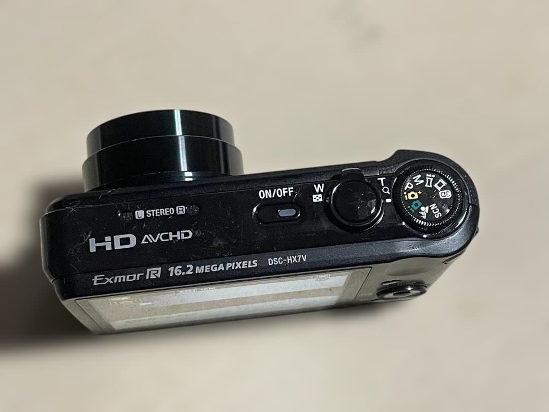 SONY　デジカメ「DSC-HX7V」　中古