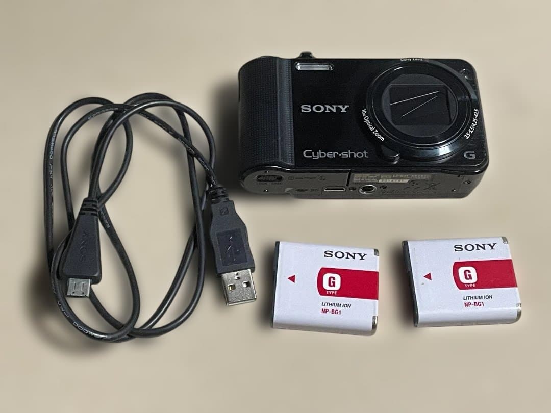 SONY　デジカメ「DSC-HX7V」　中古