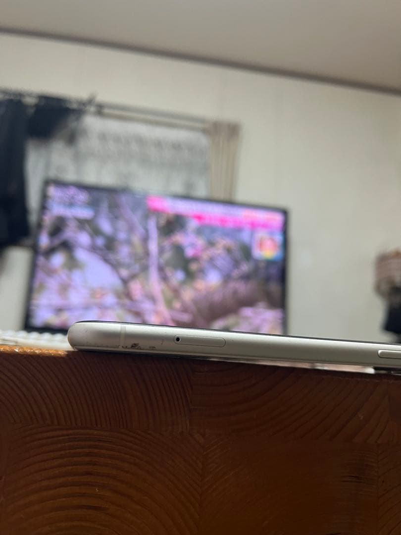 Apple iPhone 11 ホワイト 本体64GB