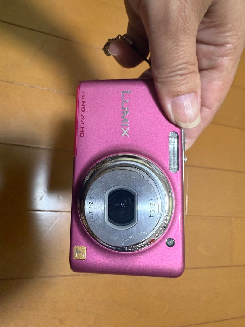【美品】Panasonic LUMIX DMC-FX77 ピンク　外箱あり