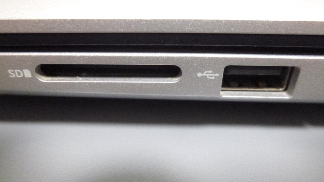 DELL　Inspiron 3793　NVIDIA GeForce MX230