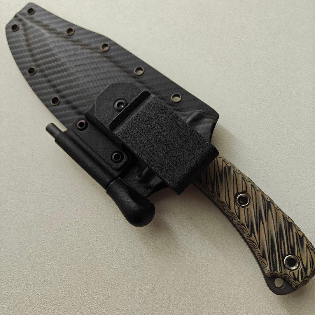 新品　RMJ Jungle combat レプリカ　鍛造D2ブレード　ナイフ