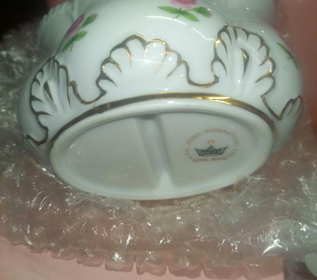 ★ロイヤルアーデン★3点セット★薔薇★スティックシュガー入れ★小物入れ♪