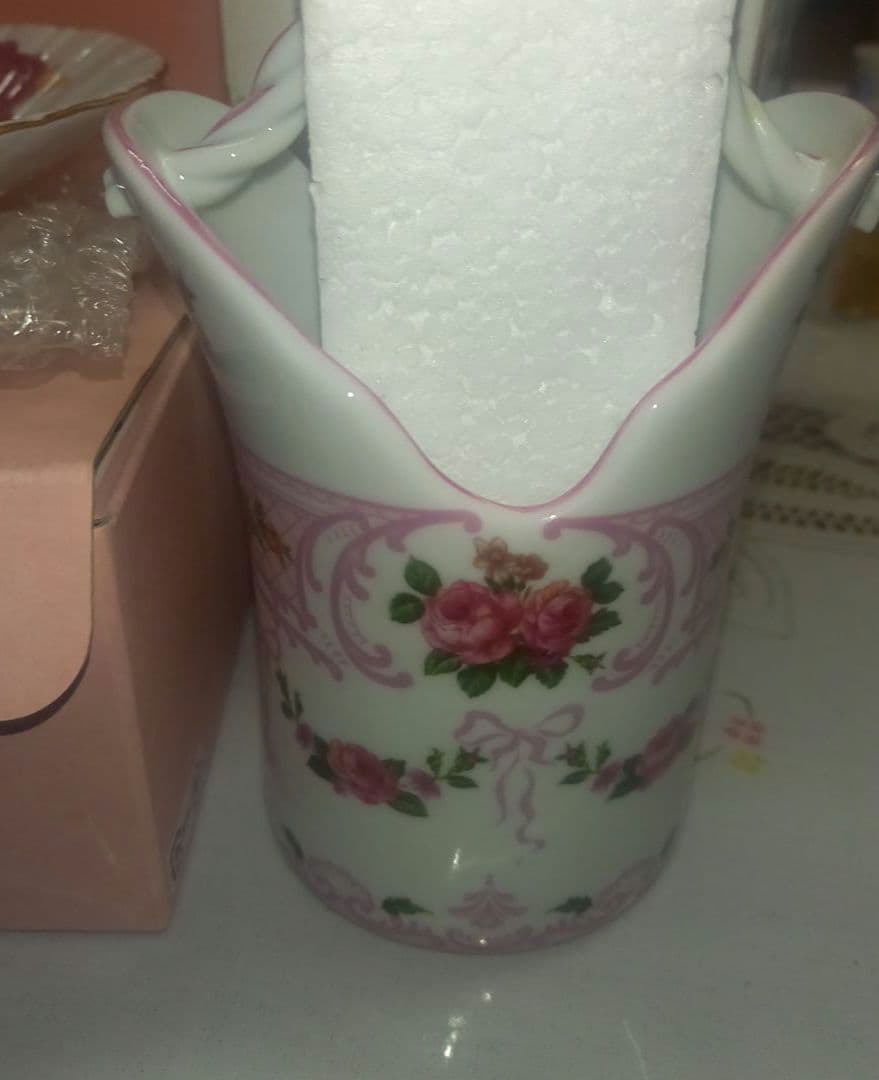 ★ロイヤルアーデン★3点セット★薔薇★スティックシュガー入れ★小物入れ♪