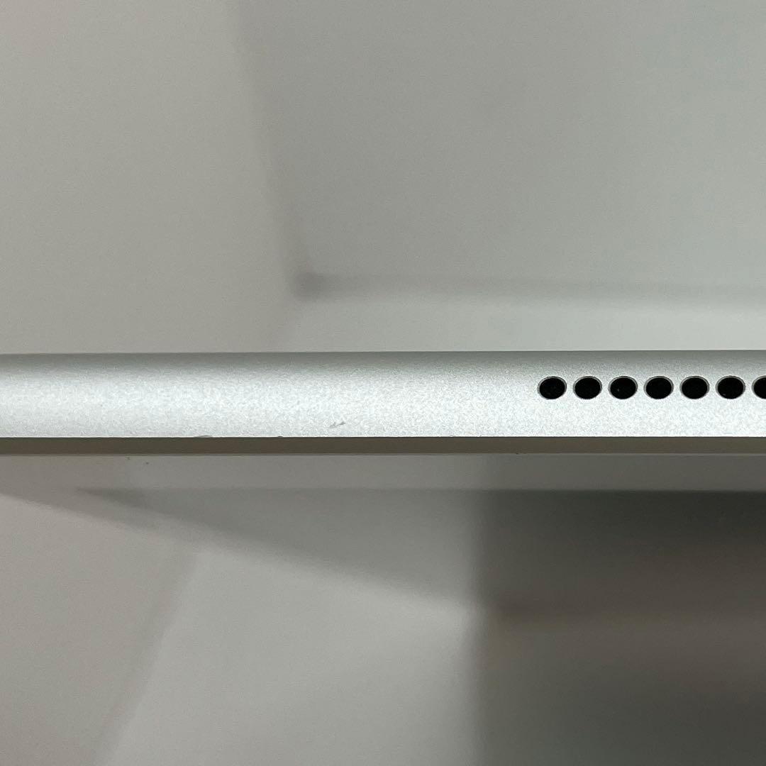 Apple iPad（第7世代)32GB Wi-Fi+Cell Softbank