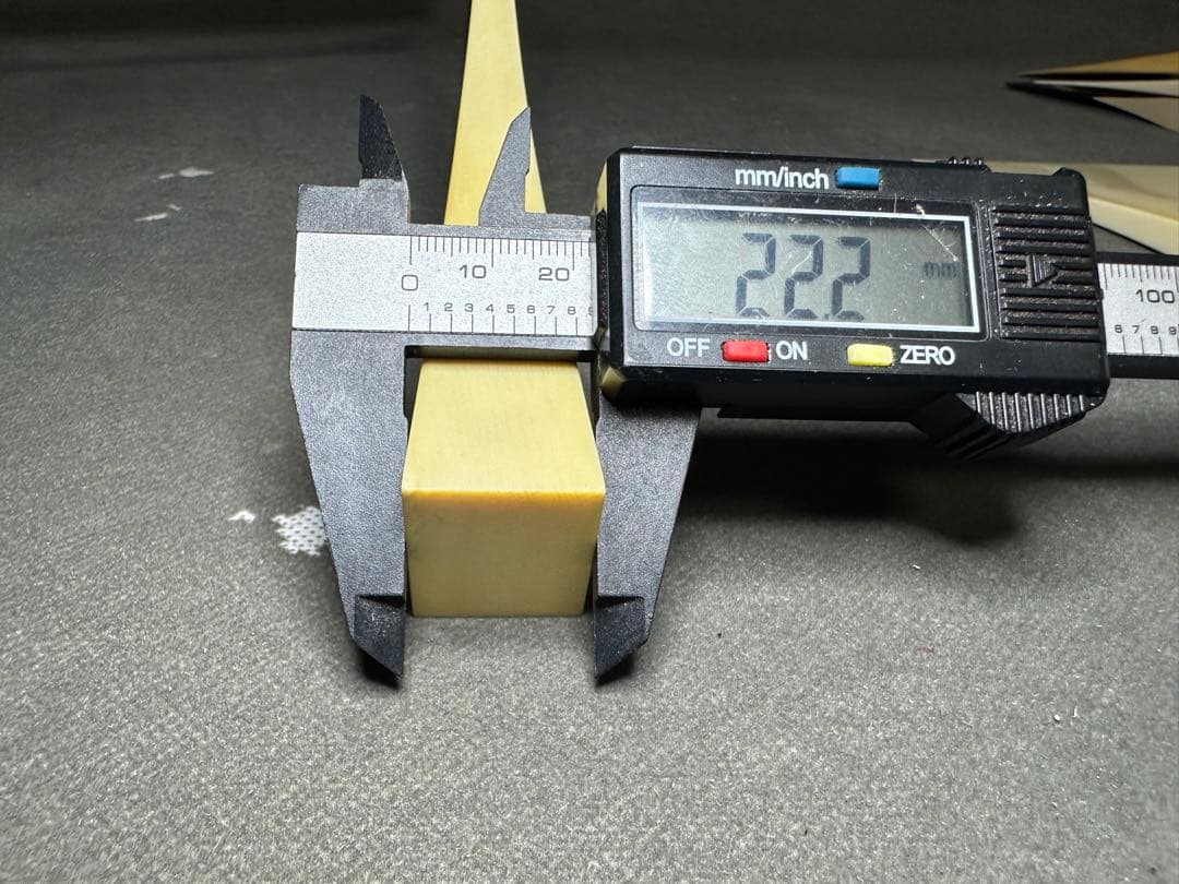 極上　三味線　撥　バチ　天然素材　和楽器　民謡　アンティーク　細密細工