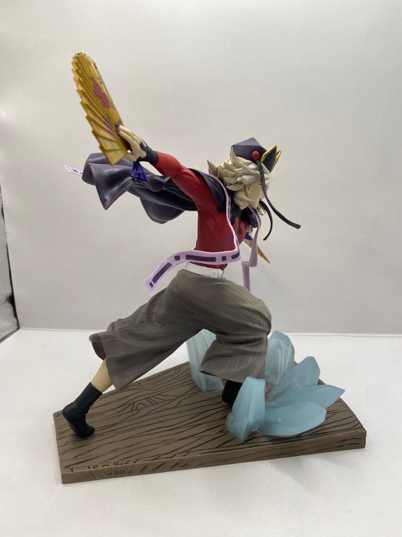 一番くじ　鬼滅の刃　姉の仇　B賞　童磨　フィギュア　〜上弦の弐〜