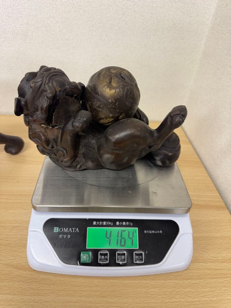 狛犬　金属製　獅子　約9kg