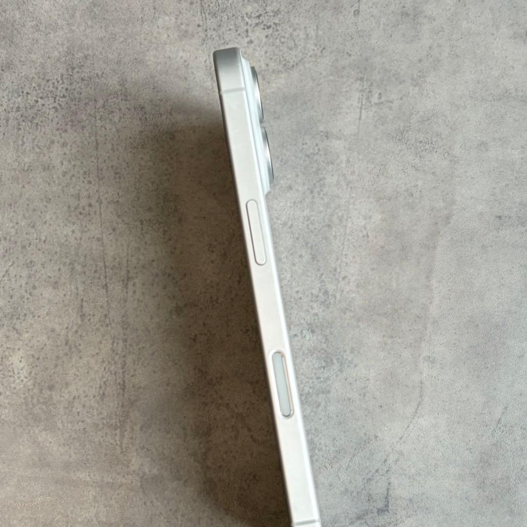 iPhone16 ホワイト SIMフリー 256GB