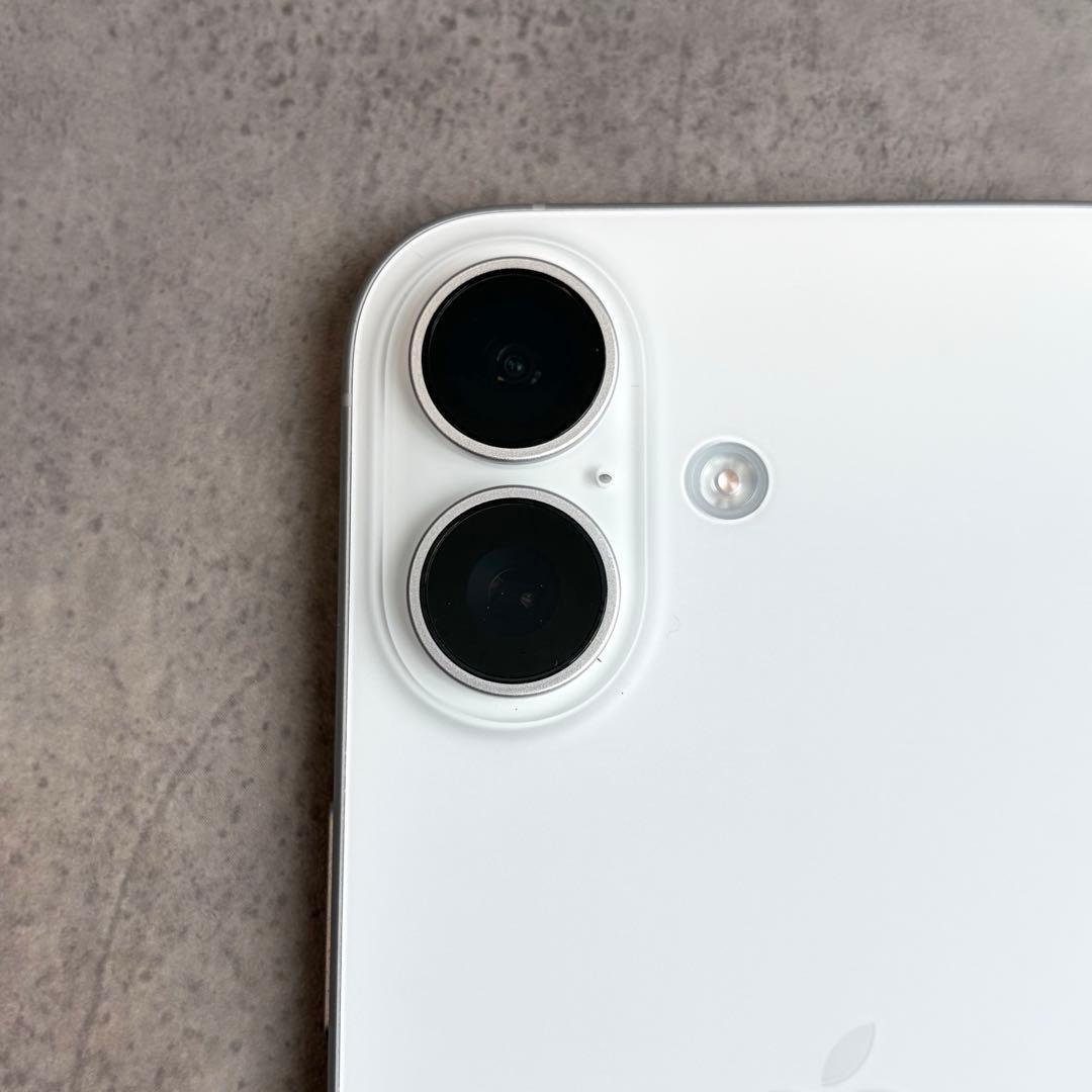 iPhone16 ホワイト SIMフリー 256GB