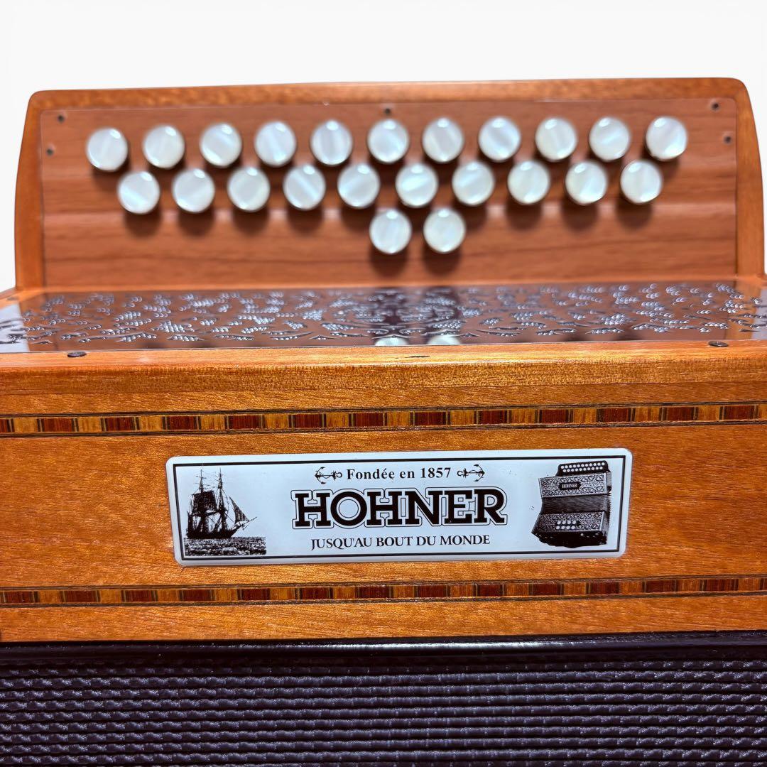 【極美品】HOHNER Morgane D-G調 ダイアトニック アコーディオン