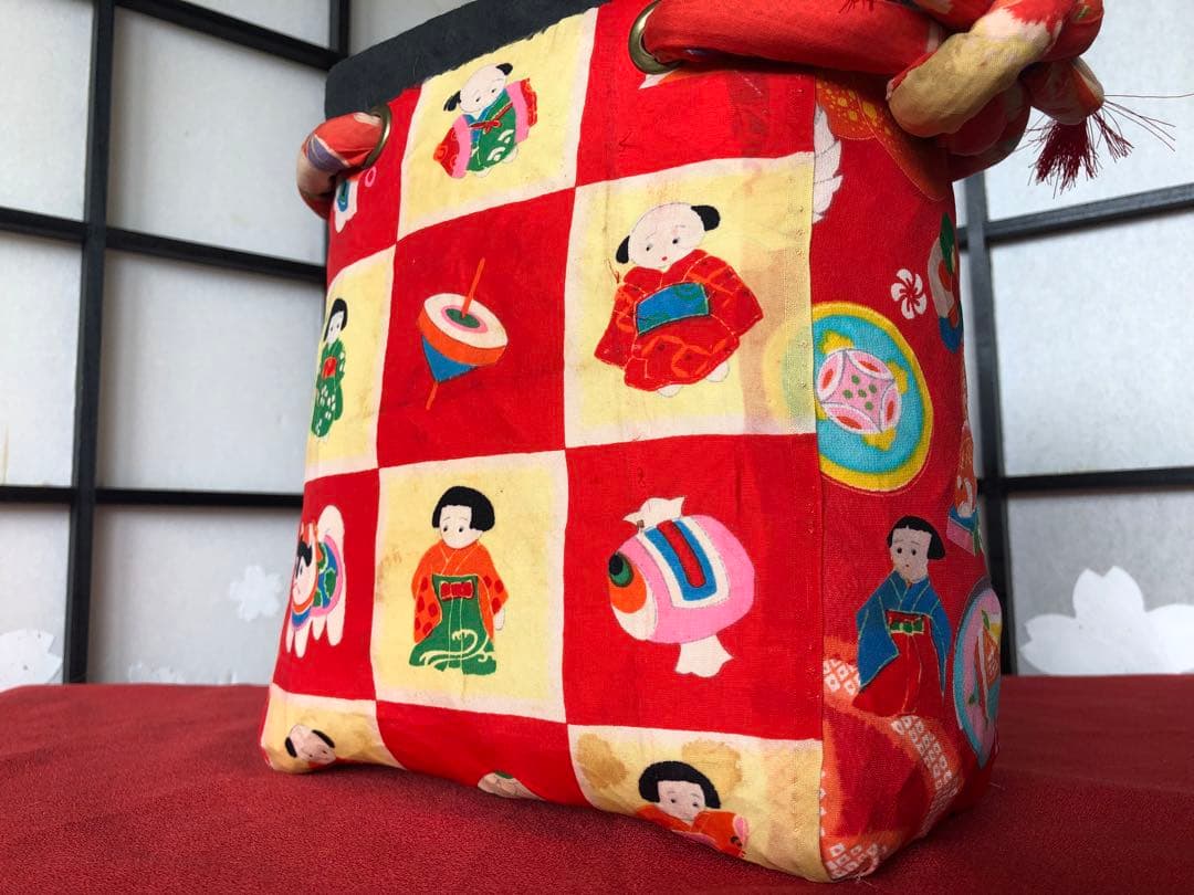 一閑張り　一閑張りバック　正絹古布　　市松　犬張子　鯛車　可愛い