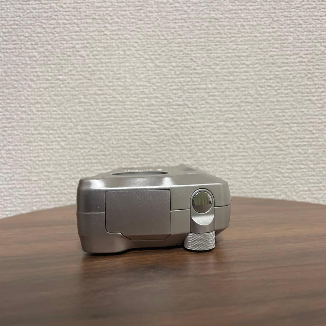 【オールドコンデジ】 FUJIFILM FinePix 6800Z