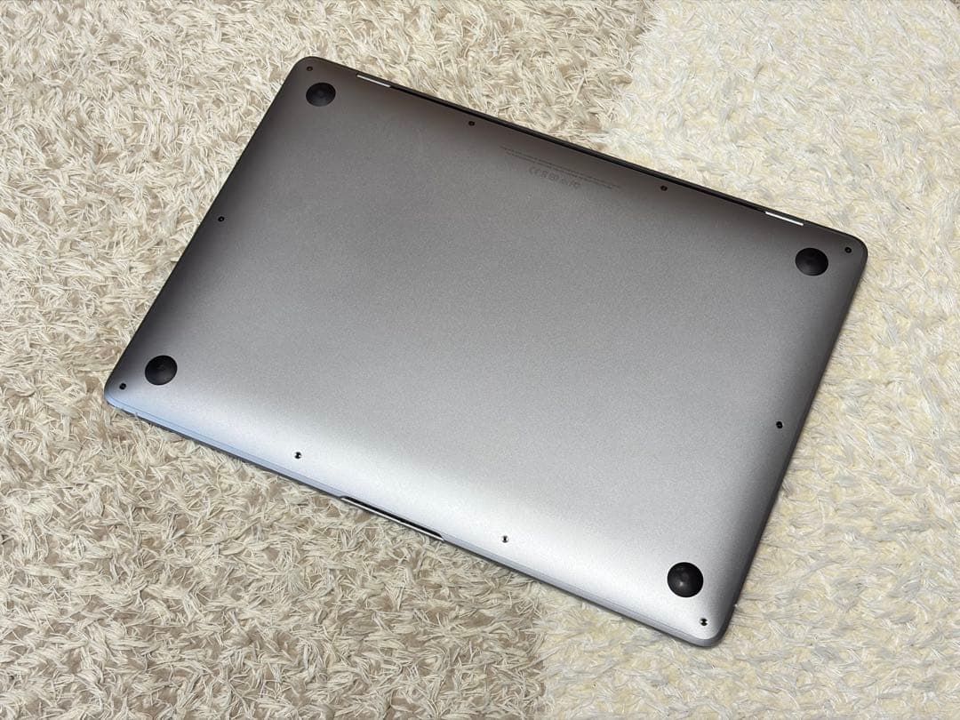 Apple MacBook Air 13インチ 2019 i5/8/256GB