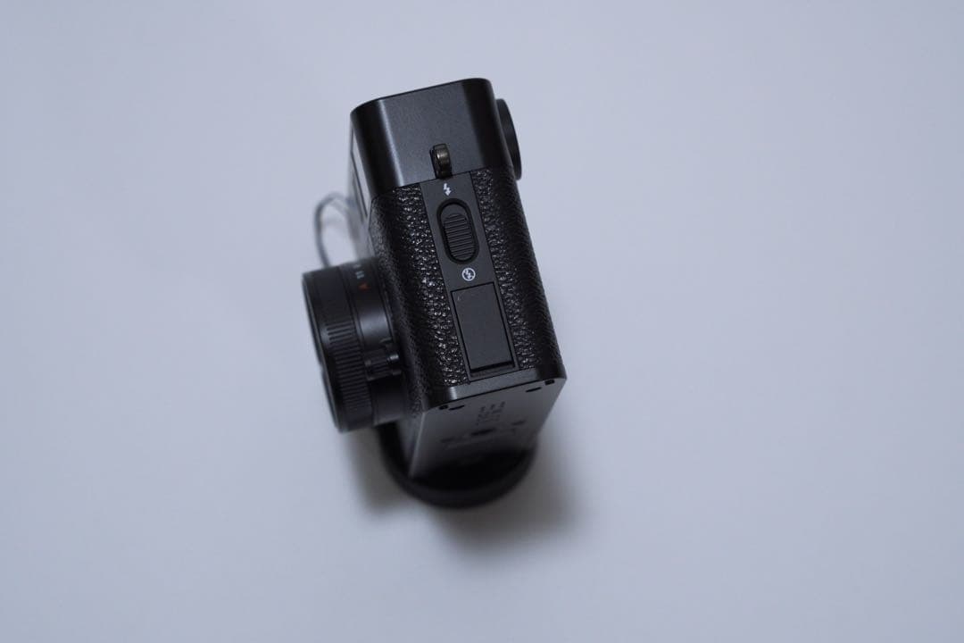 【極美品・保証書あり・231枚】FUJIFILM X-half Black