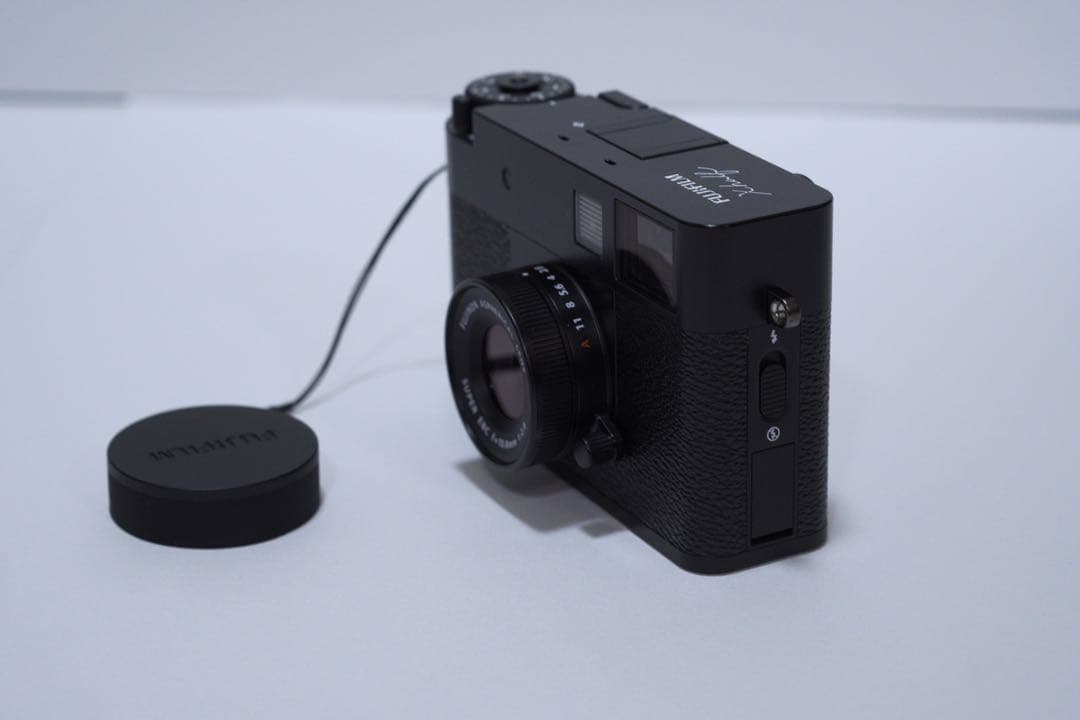 【極美品・保証書あり・231枚】FUJIFILM X-half Black