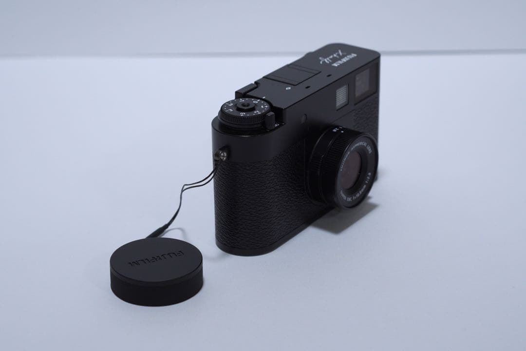 【極美品・保証書あり・231枚】FUJIFILM X-half Black
