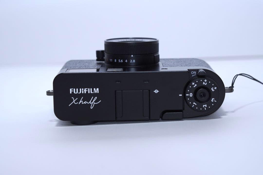 【極美品・保証書あり・231枚】FUJIFILM X-half Black
