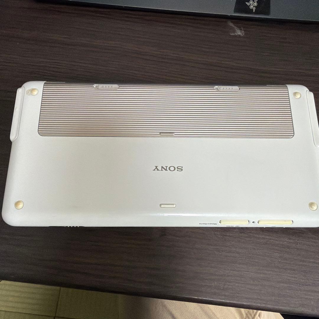 SONY VAIO　type P　VGN-P80H ホワイト　ソニ