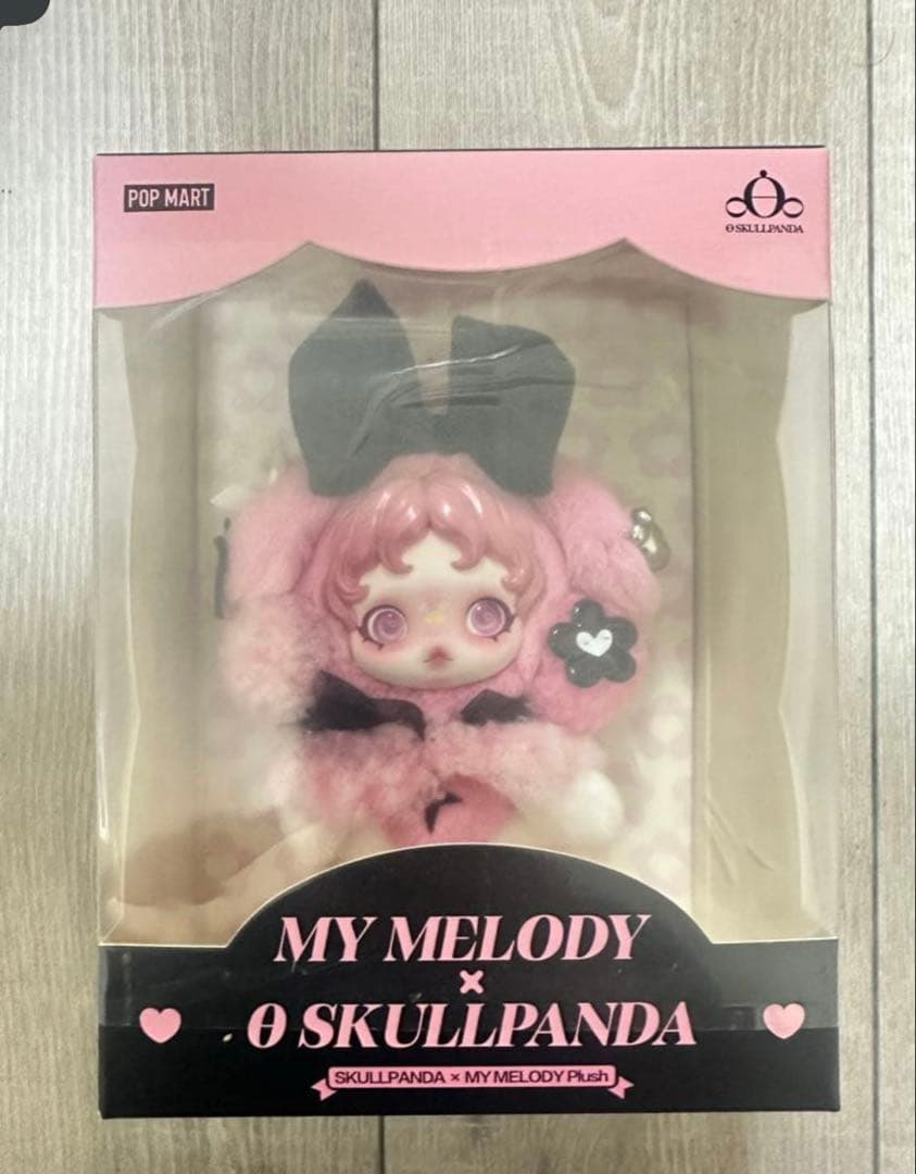 スカルパンダとサンリオのコラボフィギュア、メロディとクロミ