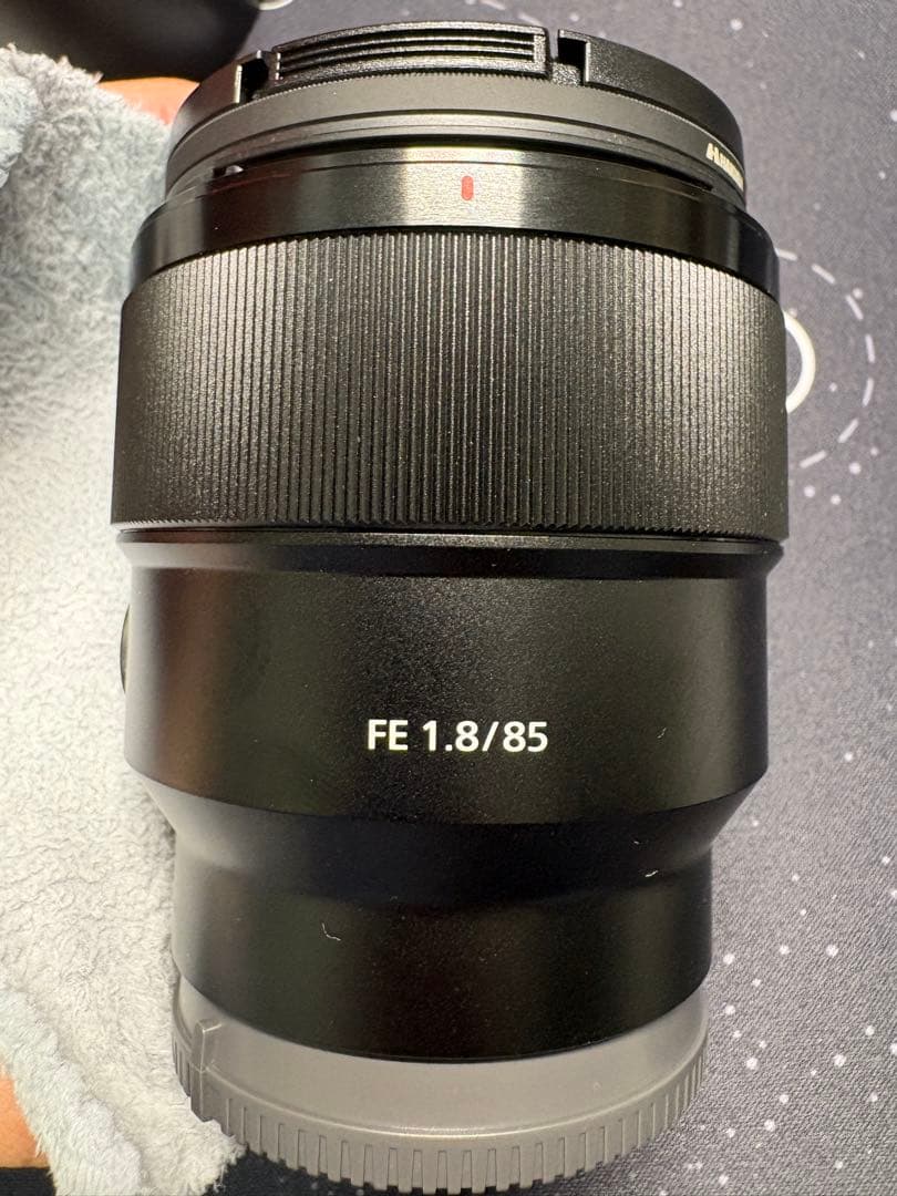 [セール中] Sony FE 85mm F1.8 SEL85F18 + ボーナス