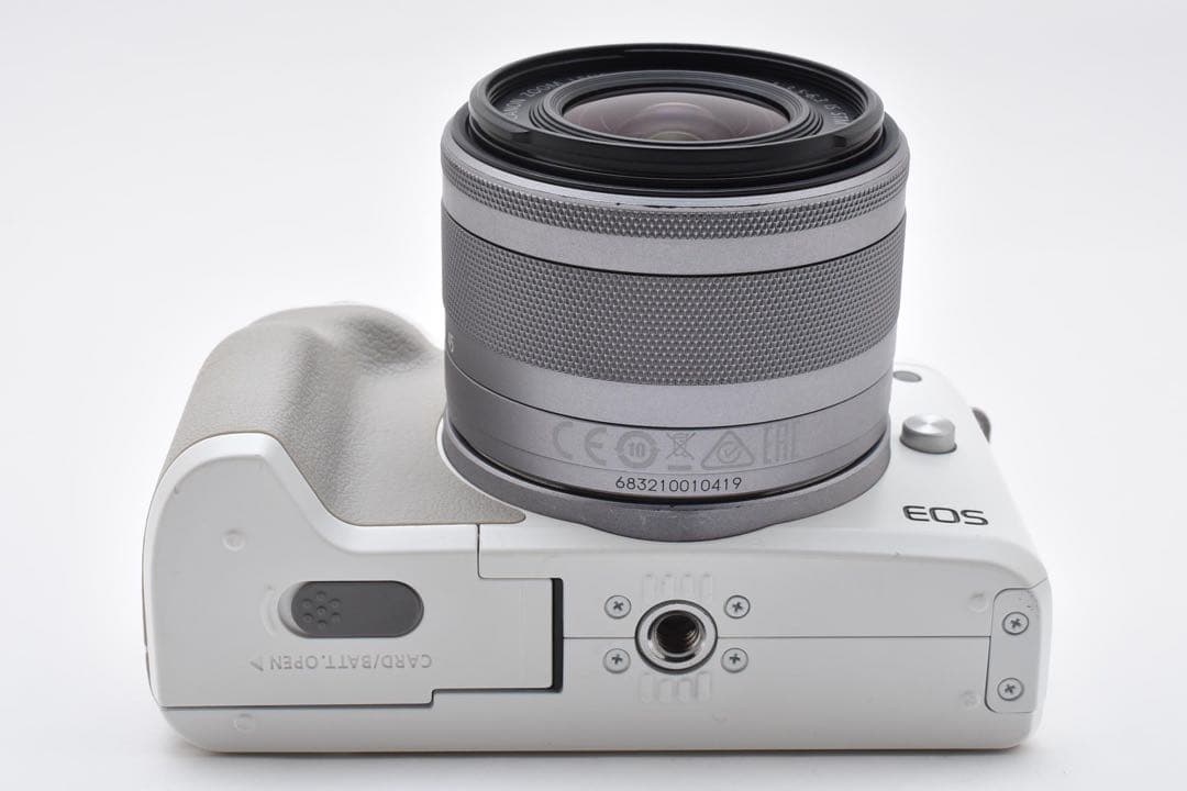 【美品】CANON EOS KISS M2 EF-M15-45mm IS STM