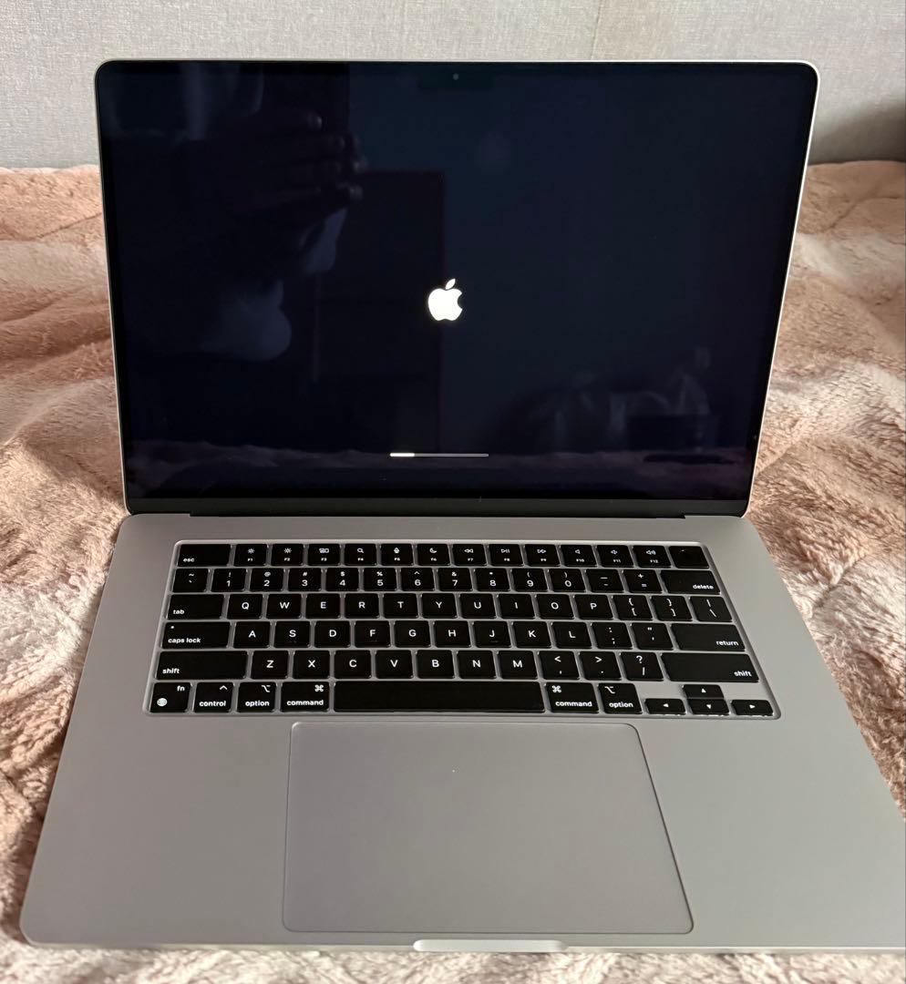 2024 Apple MacBook Air 15インチ M3