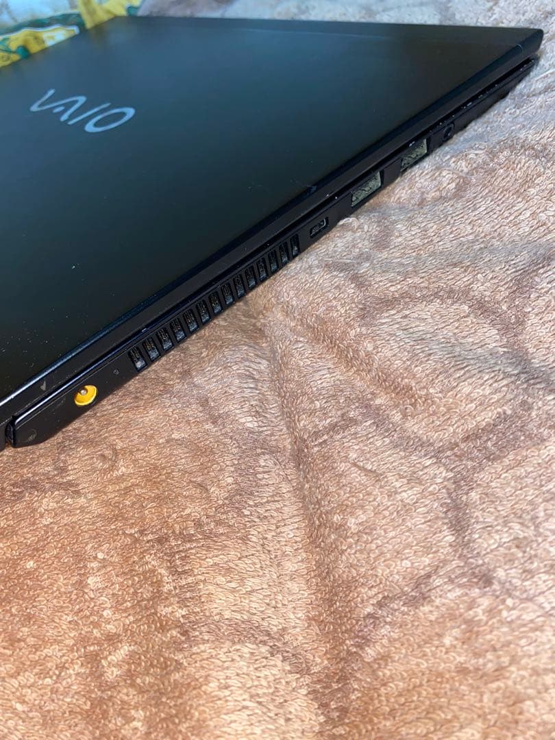 第8世代VAIO Pro PG i5 SSD256GB 8GB 軽量 薄型