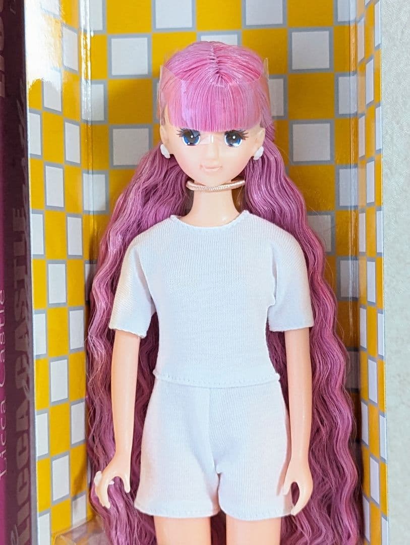 【美品】リカちゃんキャッスル　ジェニーフレンド オリーブ　人形本体