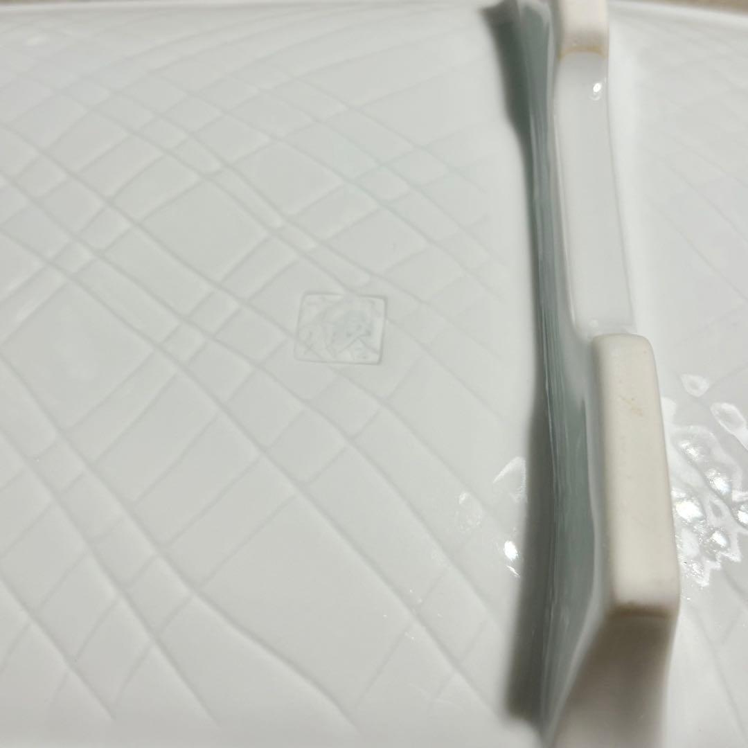 有田焼　波紋　足付き平皿　2枚セット　高台皿　料亭　和食器　水面　青　白　渦巻き