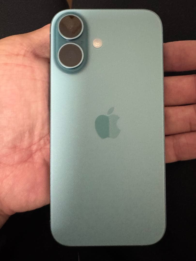 美品　iPhone16 128GB ティール　SIMフリー　MYDV3J/A