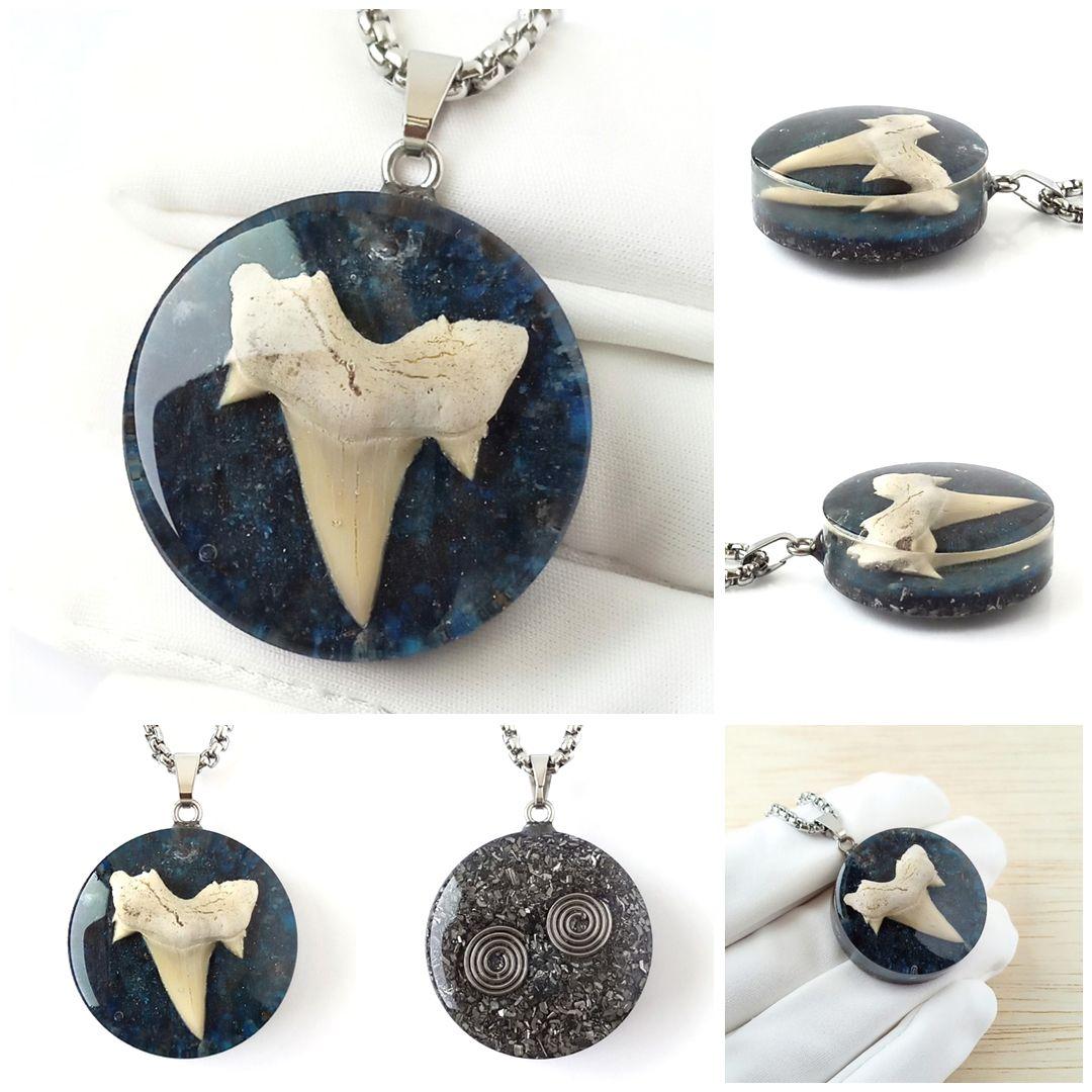 オルゴナイト｜魔除け・幸運・精神強化・目標達成など｜サメの歯の化石×ラピスラズリ