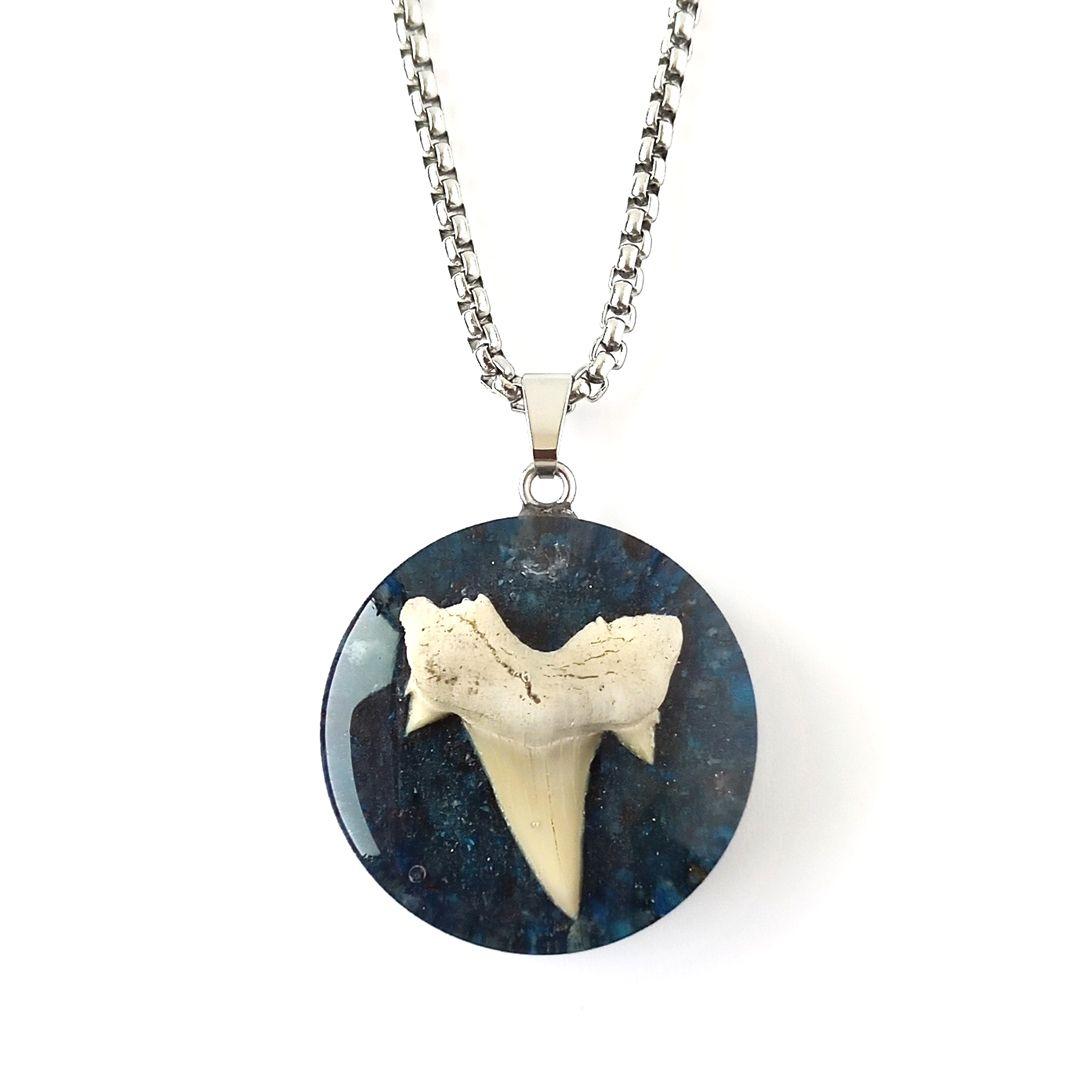 オルゴナイト｜魔除け・幸運・精神強化・目標達成など｜サメの歯の化石×ラピスラズリ