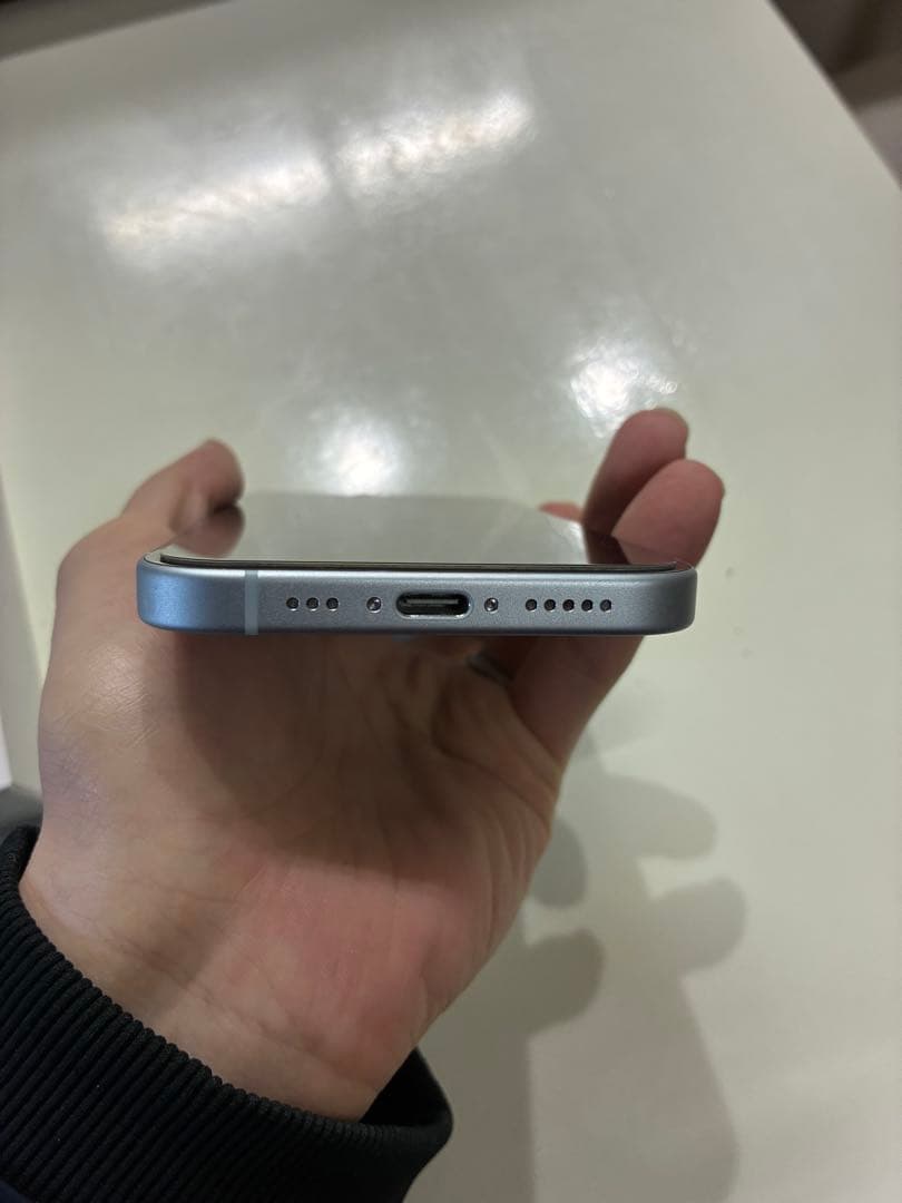 iPhone 15 128GB SIMフリー ブルー 超美品 バッテリー92%