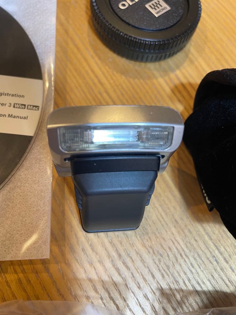 OLYMPUS PEN light E-PL6 ミラーレス一眼レフ　カメラ