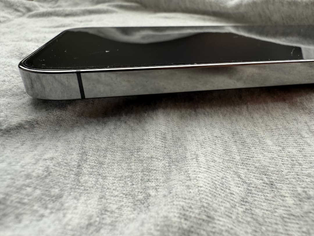 iPhone13 Pro MAX グラファイト 128GB バッテリー 88%