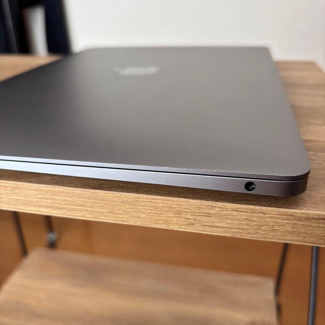 MacBook本体 MacBook Air M1 16GB/512GB
