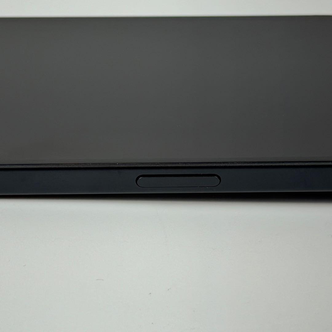 Apple iPhone 15 ブラック 本体 256GB SIMフリー 美品