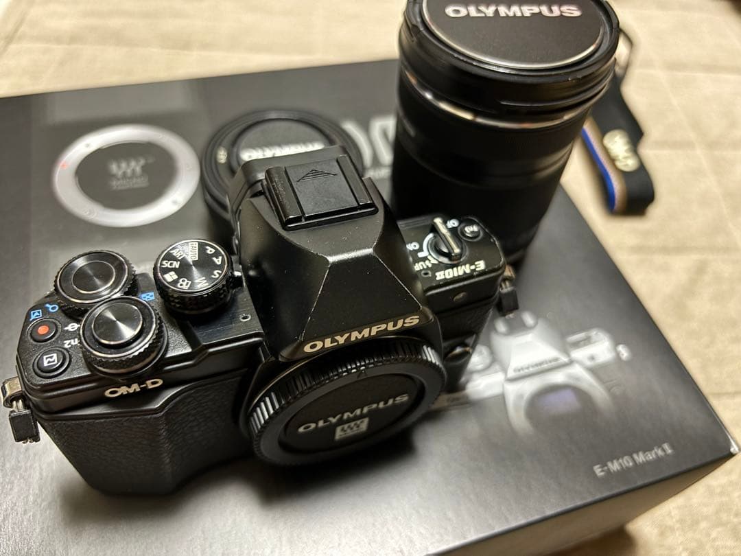 再値下げ！OLYMPUS OM-D E-M10 Mark II