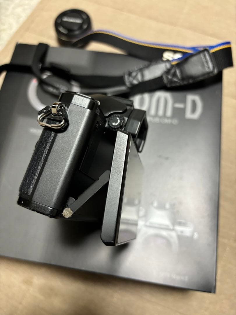 再値下げ！OLYMPUS OM-D E-M10 Mark II