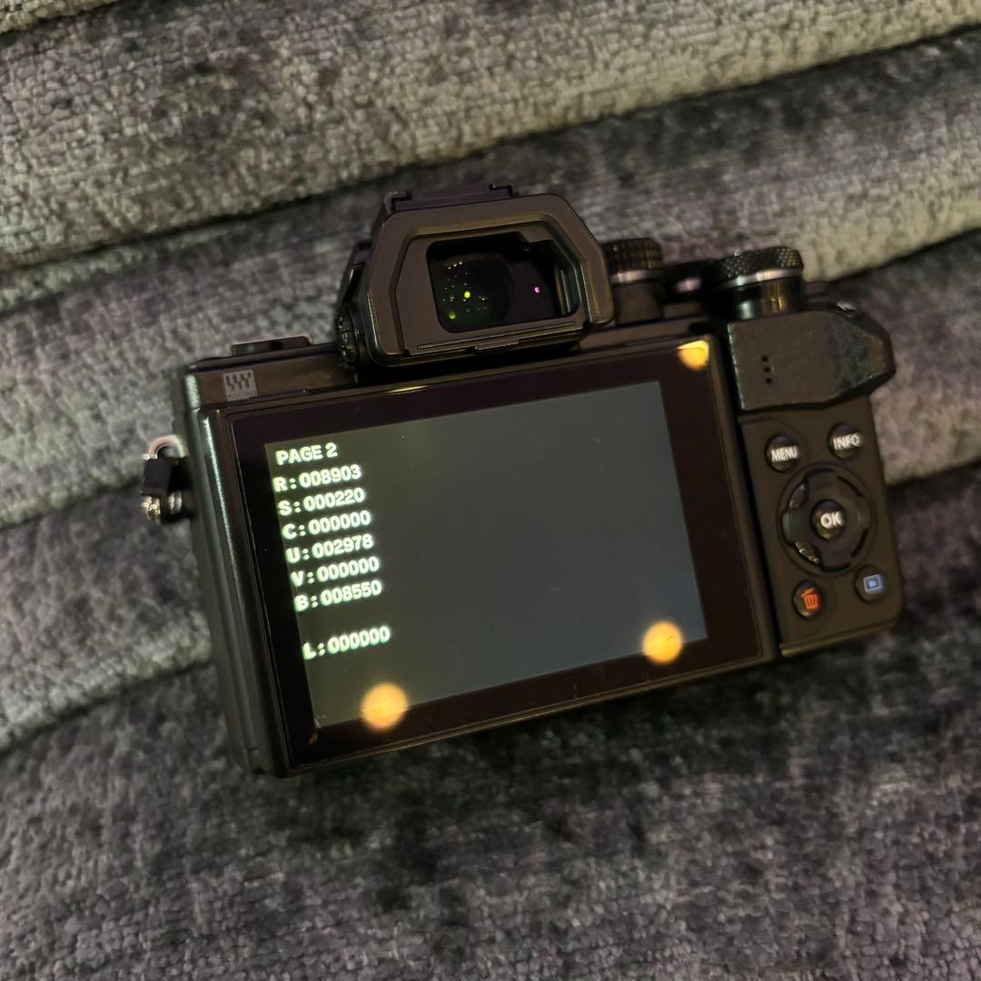 再値下げ！OLYMPUS OM-D E-M10 Mark II