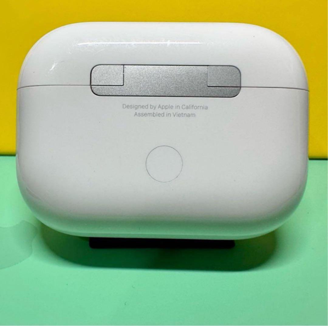 AirPods pro 第二世代エアーポッズ充電ケースのみ