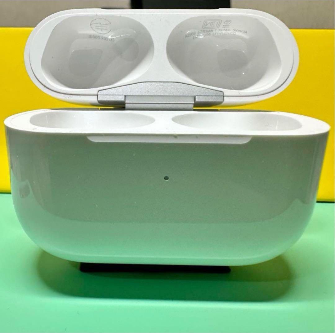 AirPods pro 第二世代エアーポッズ充電ケースのみ