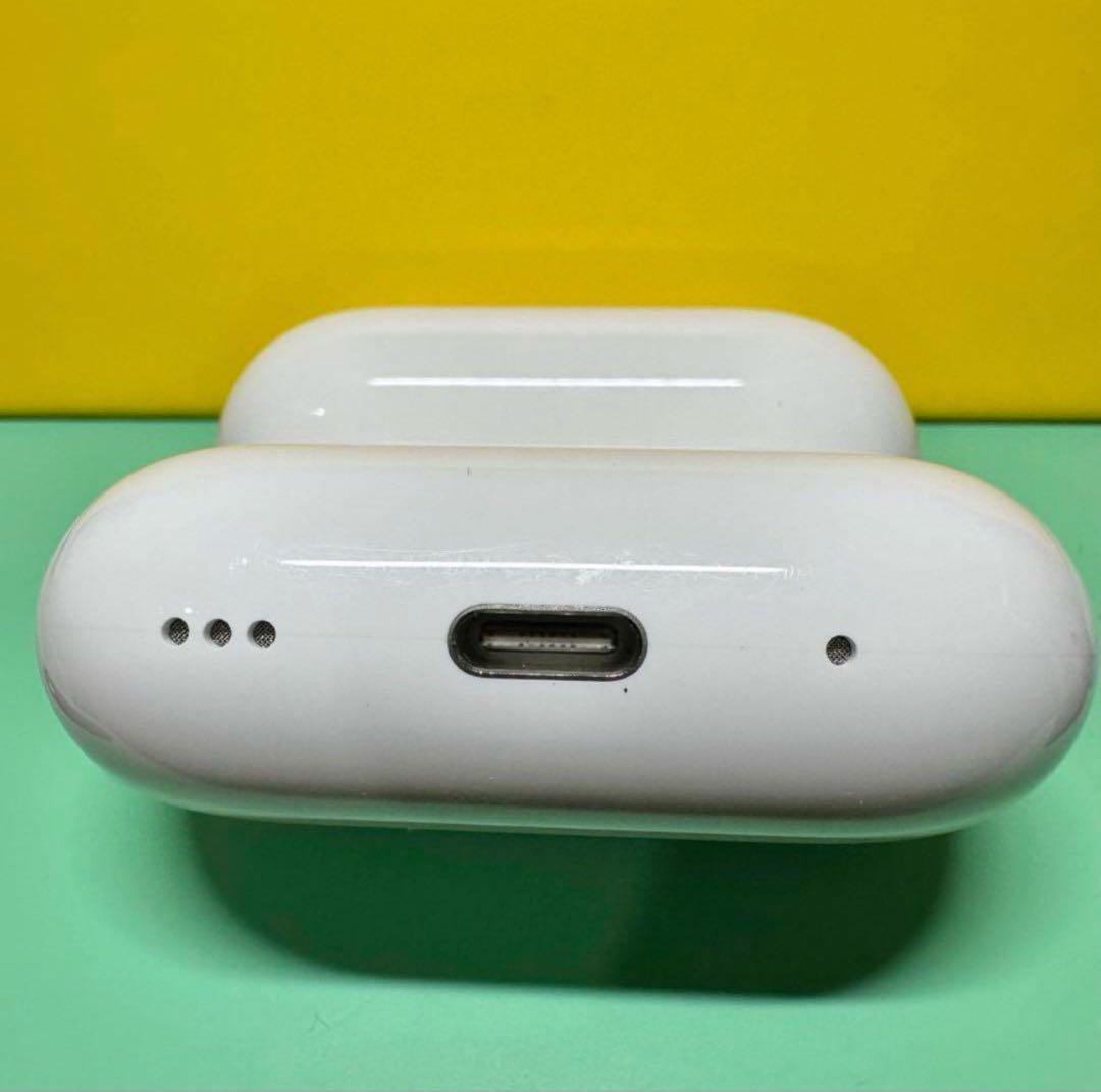 AirPods pro 第二世代エアーポッズ充電ケースのみ