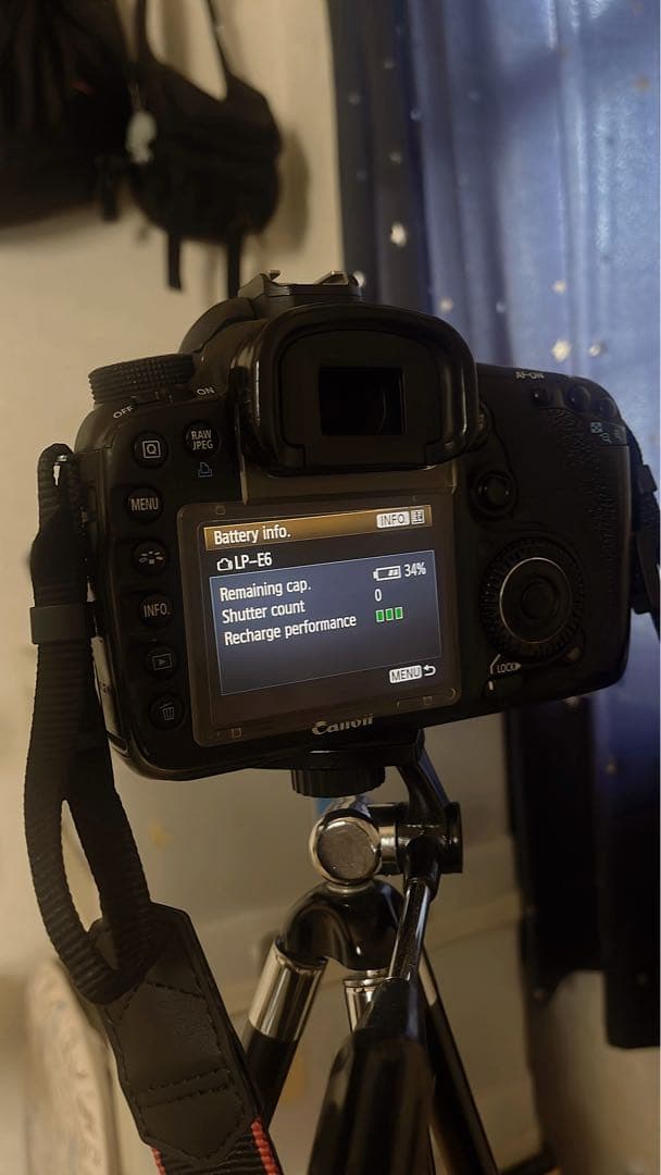 Canon EOS 7D デジタルカメラ + TamRon 17-50 F2.8