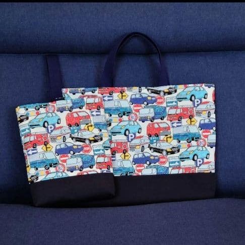 8100円→7000円車クレヨンタッチ白＆水色！！８点セット！